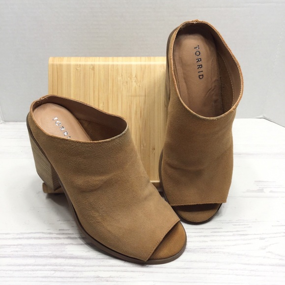 **SOLD**TORRID | EUC Tan 100% Suede Open Toe Mules - Picture 7 of 8